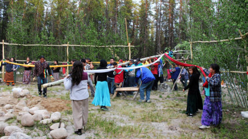 Carrying the lodge cloth